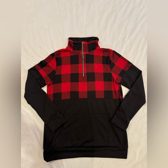 Black and Red Buffalo Check 1/4 zip pullover, Women’s Small, NWOT - Picture 2 of 4